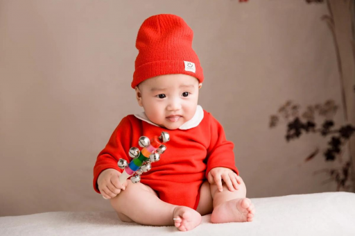 供卵包生男孩公司怀孕肚子饿了就想吐